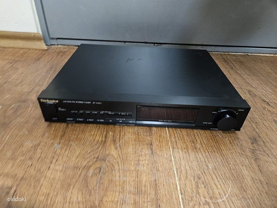 Technics ST-X301L Stereo Synthesizer Tuner