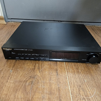 Technics ST-X301L Stereo Synthesizer Tuner