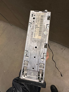 BMW REVERSE makk mängija + AUX E34 E32 E28 E23 E36 E24 E31 (6 foto / 9)
