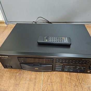 Pioneer PD-7700 Стерео Компакт-диск Плеер