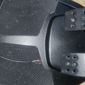 Logitech momo mängurool varuosadeks (3 foto / 5)