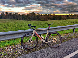 Cervélo Soloist 105 Race 2025. 12-скоростной карбоновый шоссейный велосипед (4 фото из 7)