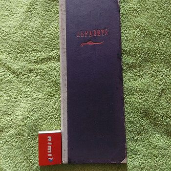 Nõuka-aegne märkmik 10 x 29,5 cm.tähestikuga