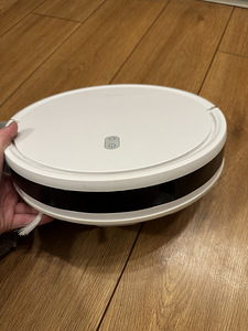Xiaomi Robot Vacuum E10 (2 фото из 9)