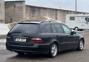 MERCEDES-BENZ E 220 CDI T (3 фото из 8)