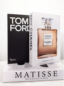 Chanel (1 фото из 2)