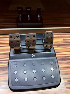 Logitech g923 (5 foto / 9)