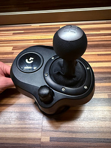 Logitech g923 (7 foto / 9)