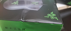 Мышь Razer DeathAdder Essential (3 фото из 3)