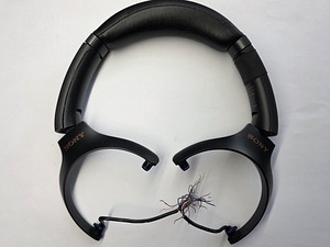 Osad Sony WH-1000XM3 (4 foto / 8)
