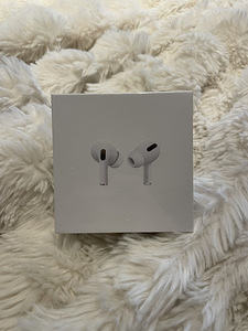 Apple AirPods, реплика (2 фото из 3)