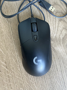 Logitech G403 Hero (1 фото из 1)