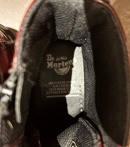 Dr. Martens Cherry Red платформенные ботинки (3 фото из 4)