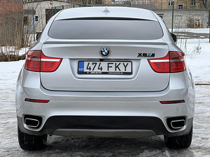 BMW X6 XDRIVE 50I (8 foto / 10)