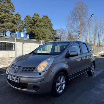 Nissan note