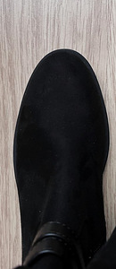 Uued naiste saapad (3 foto / 4)