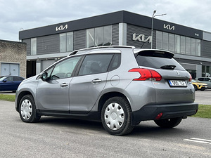 PEUGEOT 2008 (6 фото из 11)
