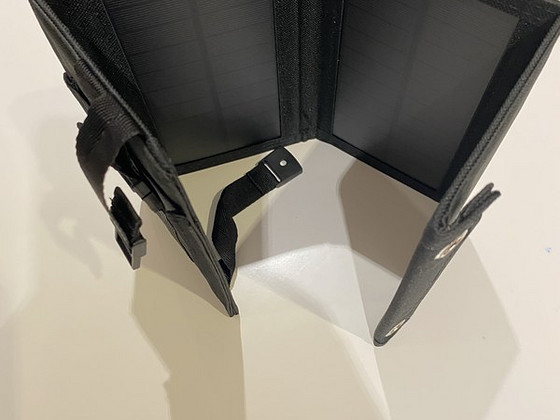 Kaasaskantav päikesepaneel USB 5 vatti