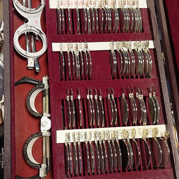 Oftalmoloogiline komplekt.