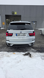 BMW E70 4.0d (6 foto / 15)