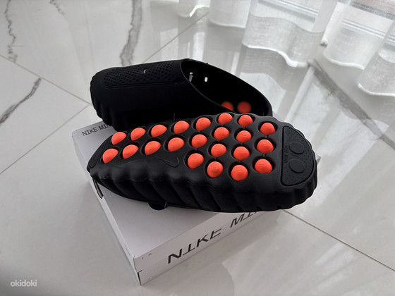 Nike Mind Slides