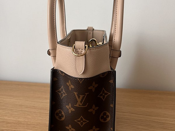 Louis vuitton kott