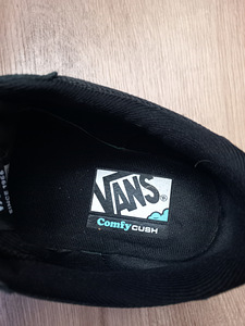 Vans р.38 (7 фото из 7)