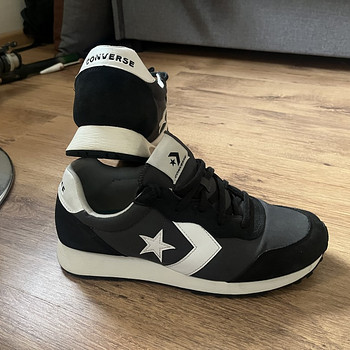 Кроссовки Converse