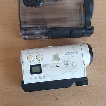 Sony HDR - AZ1 videokaamera