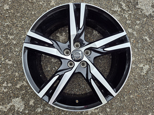 R19 Volvo ORIGINAAL R-Design 5x108 + rehvid (1 foto / 6)
