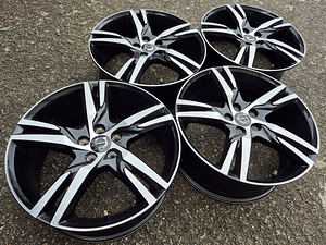 R19 Volvo ORIGINAAL R-Design 5x108 + rehvid (3 foto / 6)