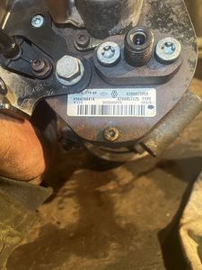 Diesel pump DELFI R9042A041A (2 foto / 4)