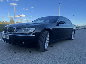 BMW 740i (9 фото из 15)