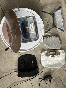 ZACO V6 robot-tolmuimeja märgpuhastusega (2 foto / 4)
