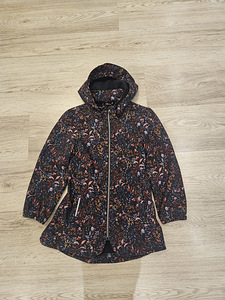 Kevadine parka suurus 122 (1 foto / 3)
