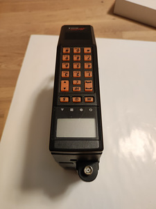 Старый Ericsson Hotline (3 фото из 5)