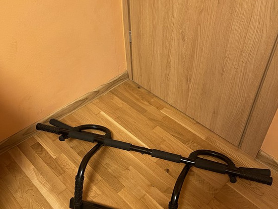 Турник домашний