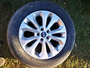 Kia sorento Müügiks (7 foto / 12)
