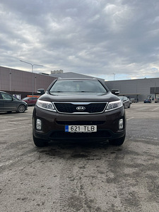 Kia sorento Müügiks (6 foto / 12)