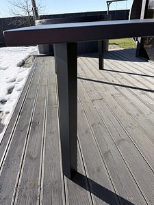 Uus suur alumiiniumist söögilaud (6 foto / 6)