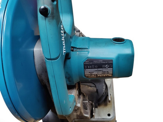 Монтажная отрезная пила по металлу Makita LW1400