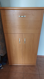 Шкаф (1 фото из 3)