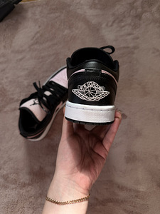 NIKE Jordan (3 фото из 5)