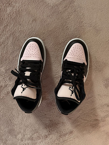 NIKE Jordan (5 фото из 5)