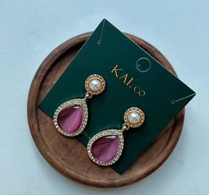 Purple Pendant Earrings / kõrvarõngad (1 foto / 2)