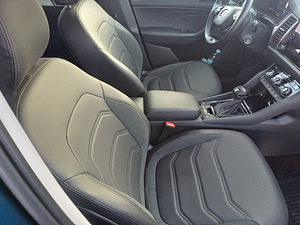 Skoda Kodiaq 2023 (10 foto / 11)
