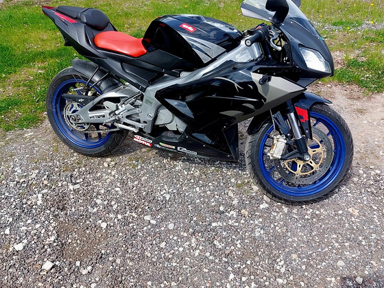 2007 Aprilia RS125 2t full power.Rohelise numbriga.