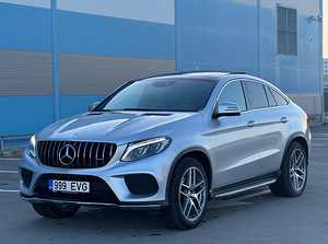 MERCEDES-BENZ GLE 350 D 4MATIC (1 foto / 8)