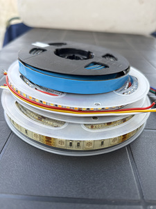 LED ribad (1 foto / 4)