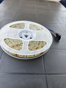 LED ribad (2 foto / 4)